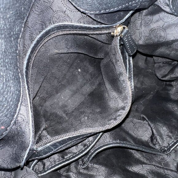 Michael Kors Black Leather Studded Shoulder Bag With Chain Detailing & Gold-Tone - Picture 4 of 7